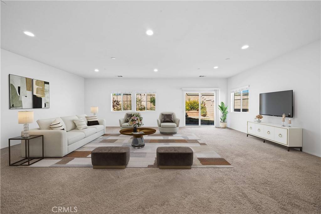 Ontario, CA 91761,2443 E Lewiston