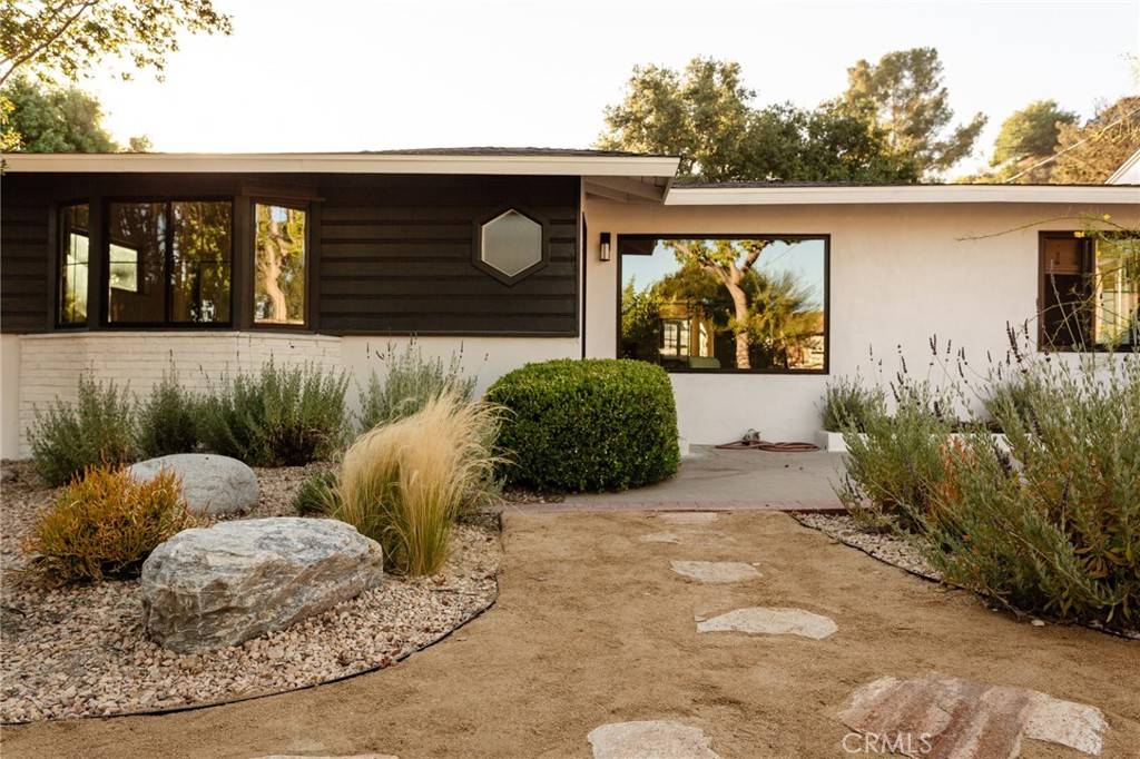 Altadena, CA 91001,4367 Rising Hill