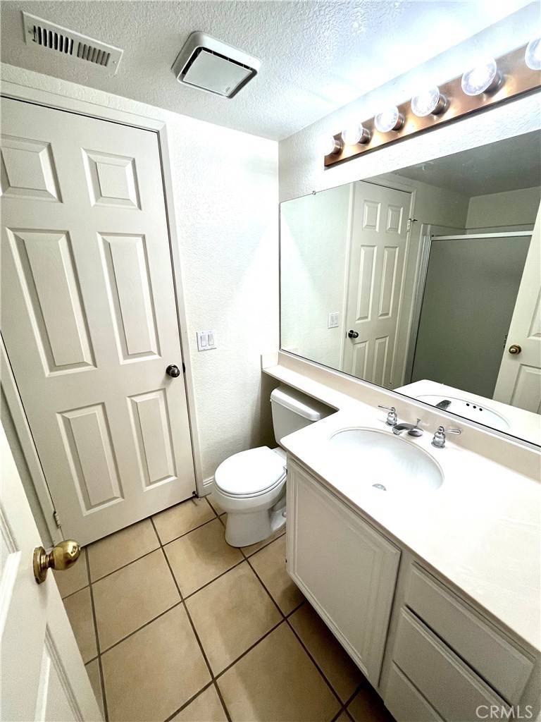 Rancho Cucamonga, CA 91730,7619 Haven AVE #B