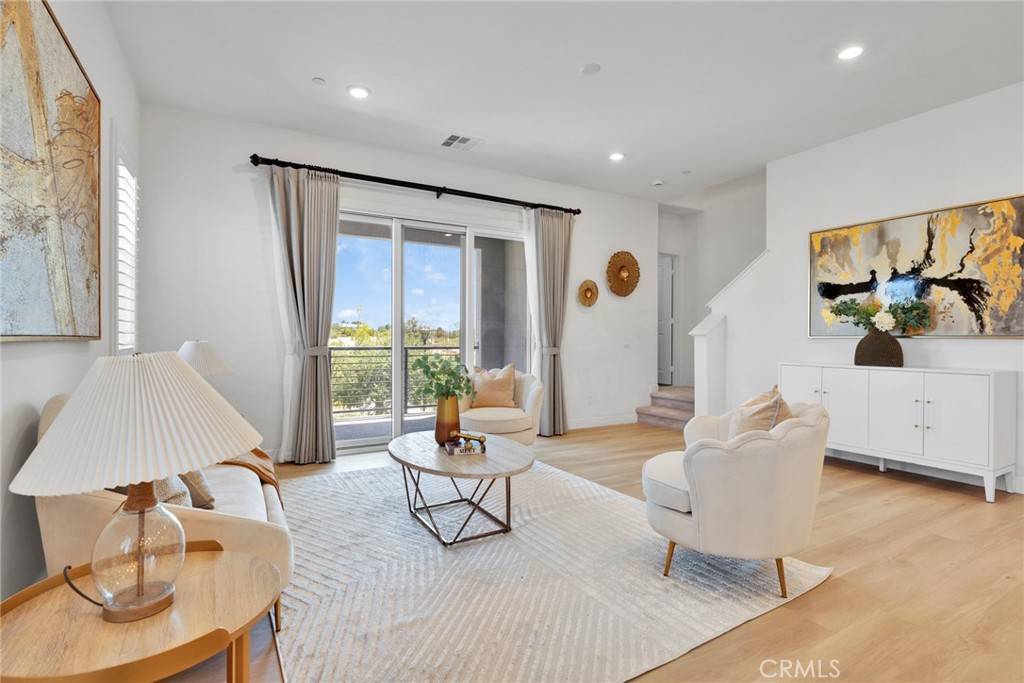 Irvine, CA 92618,248 Culture