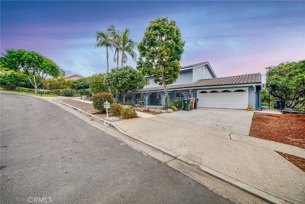 Fullerton, CA 92833,2009 W Las Lanas