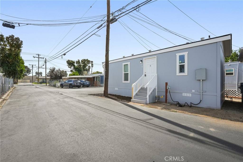 Beaumont, CA 92223,525 Palm Ave #30