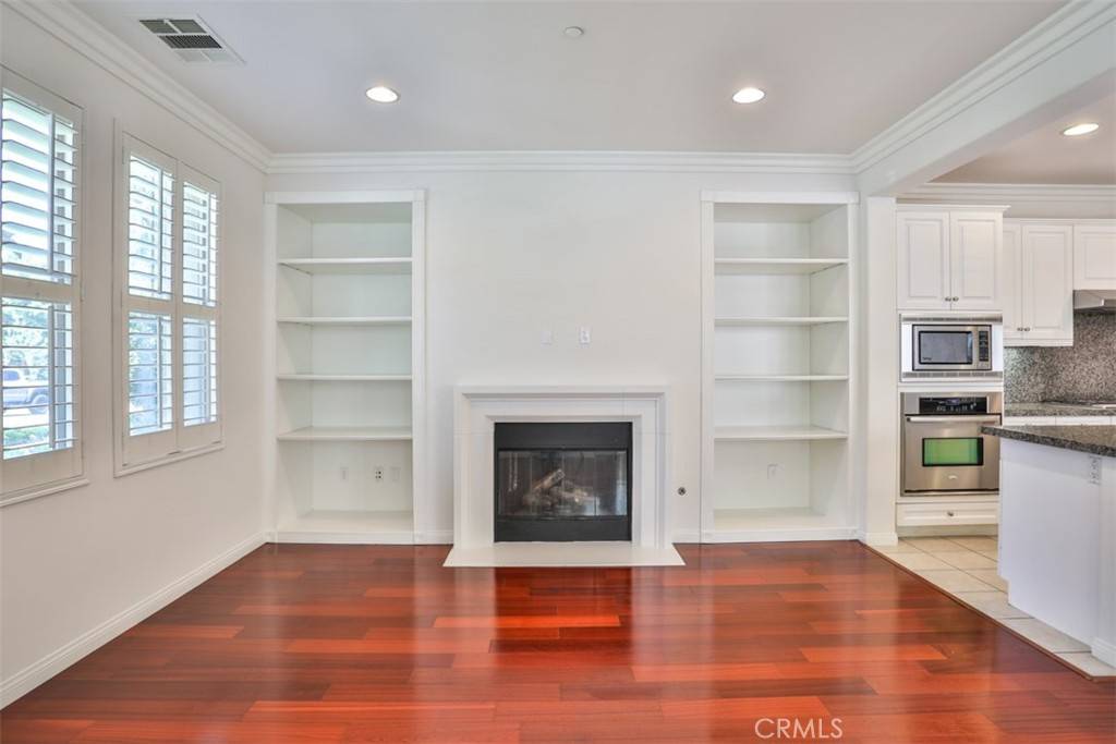 Irvine, CA 92618,59 Pathway