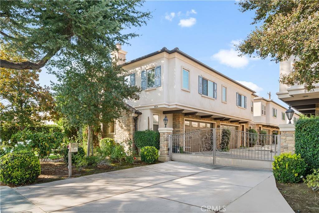 Arcadia, CA 91007,853 W Huntington #B