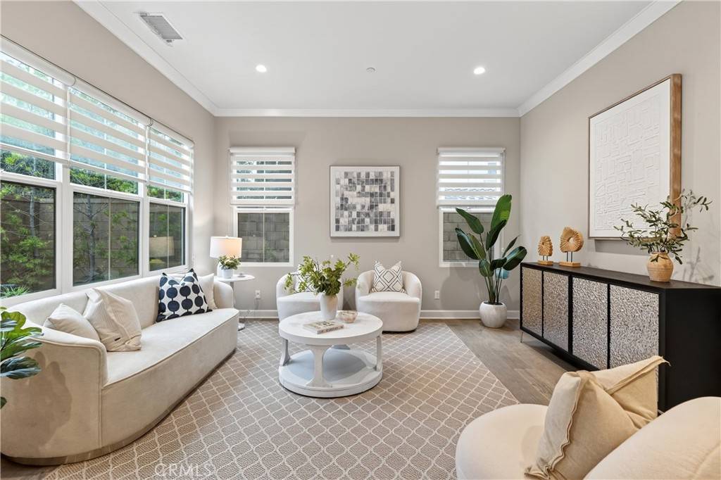 Irvine, CA 92620,68 Quentin