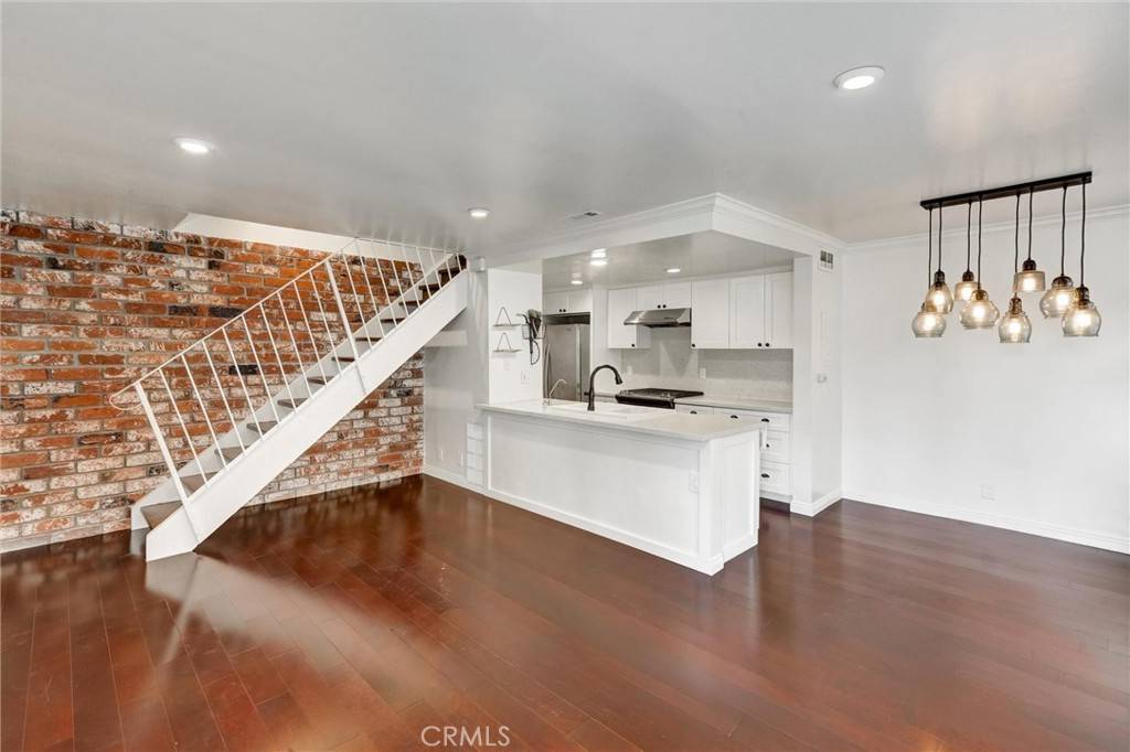 La Verne, CA 91750,3043 N White