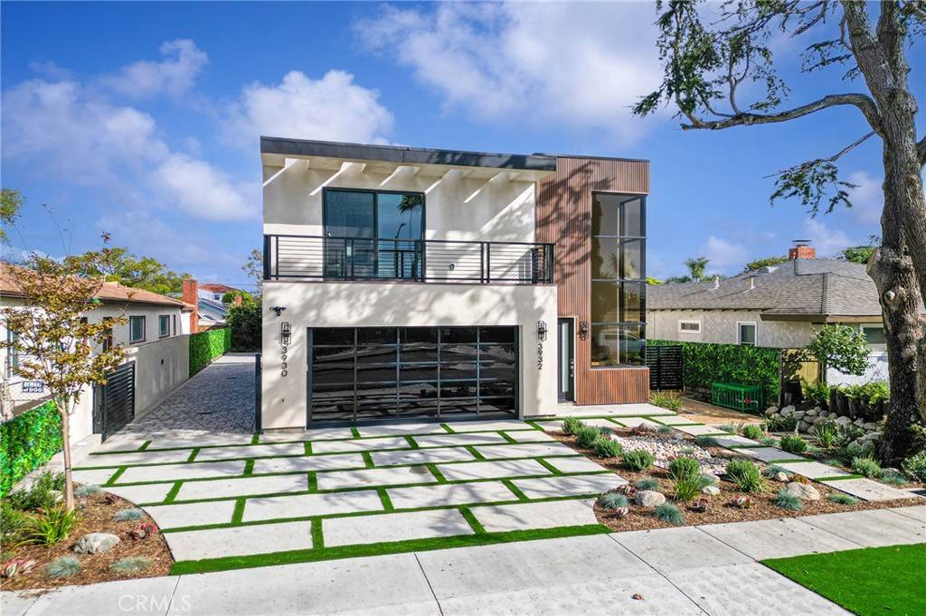 Los Angeles, CA 90066,3932 S Minerva AVE