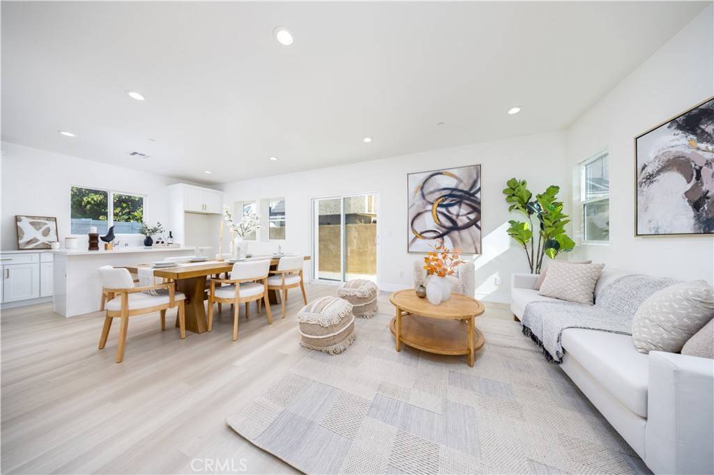 Pomona, CA 91768,737 Lewis ST