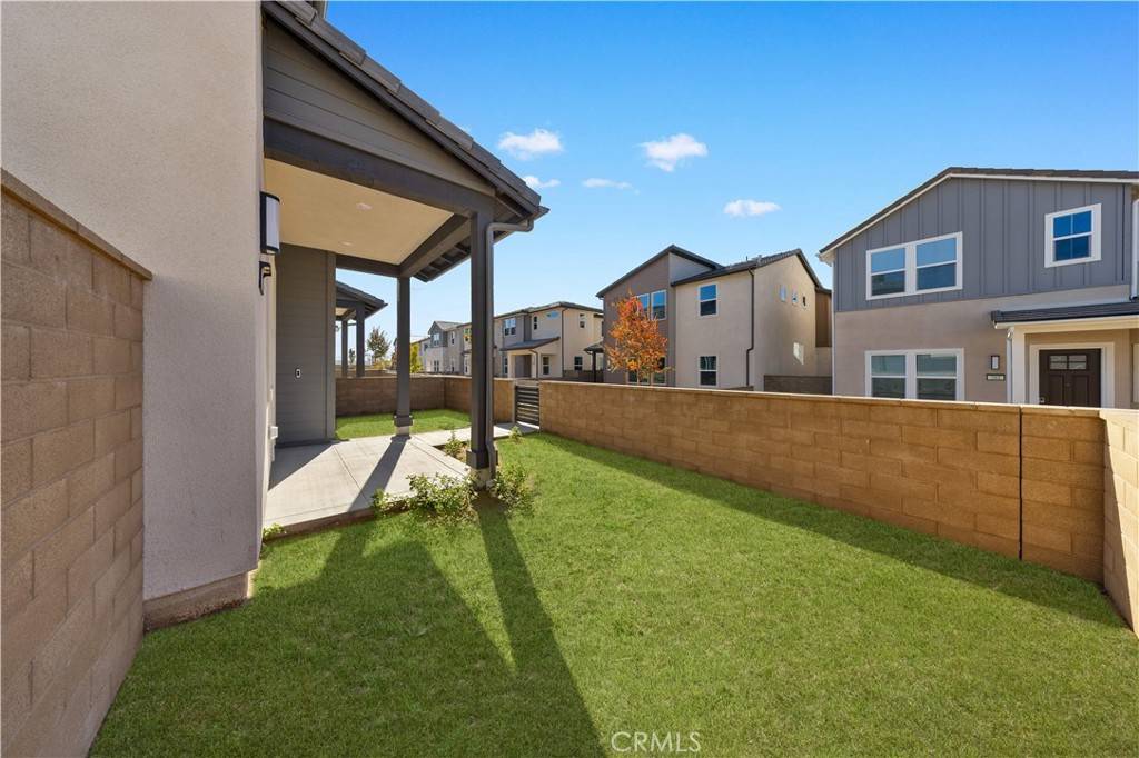 Irvine, CA 92618,289 Shoveler