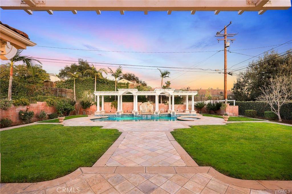 Arcadia, CA 91006,1774 Orangewood LN