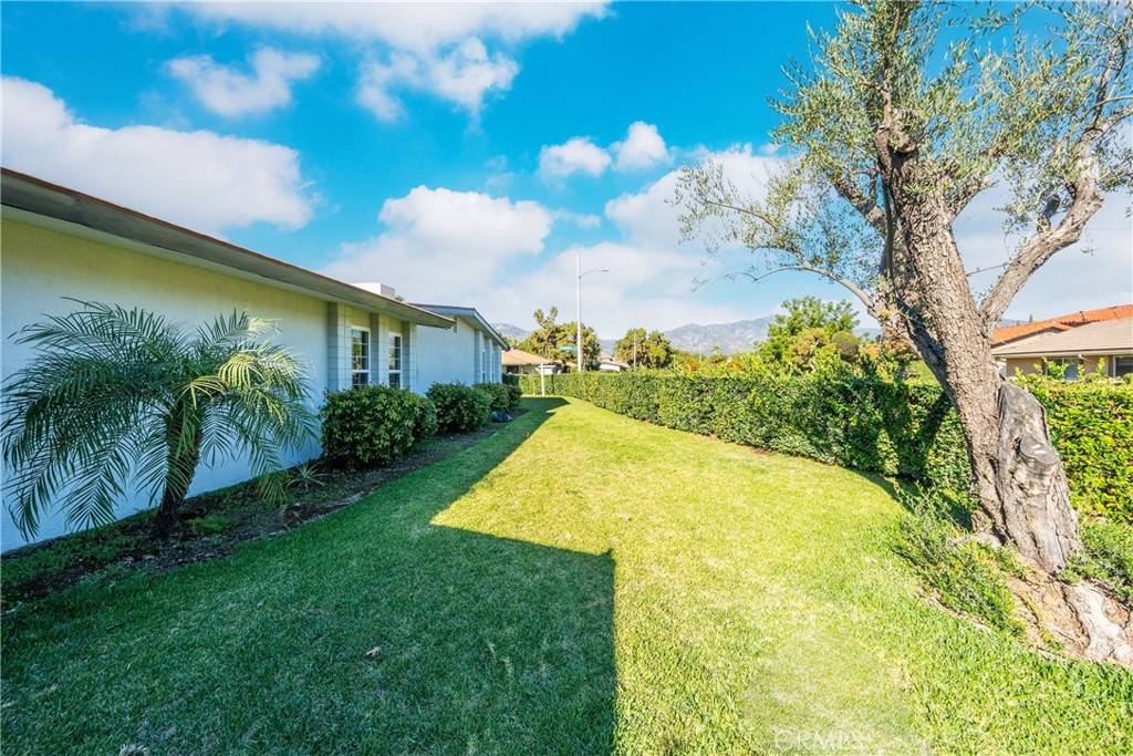 Arcadia, CA 91006,448 E Sandra