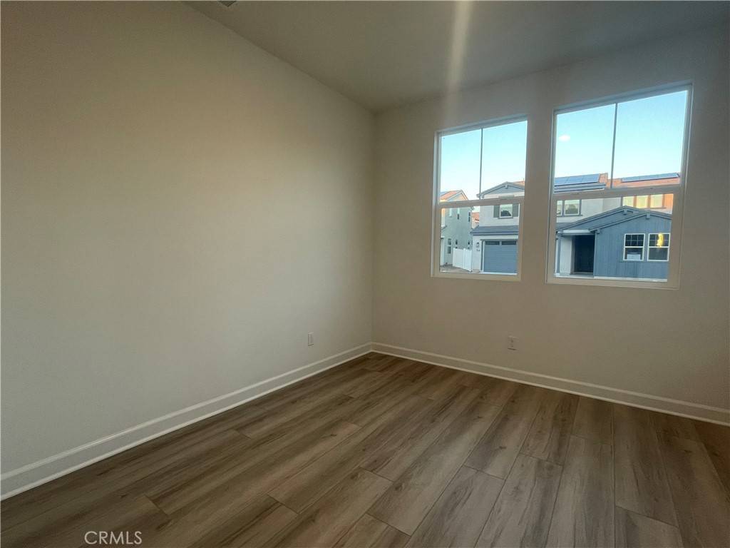 Oceanside, CA 92057,115 Metz