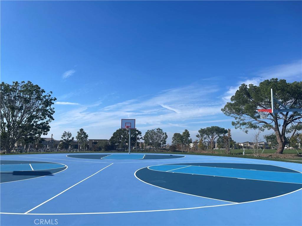 Irvine, CA 92618,516 Neilson