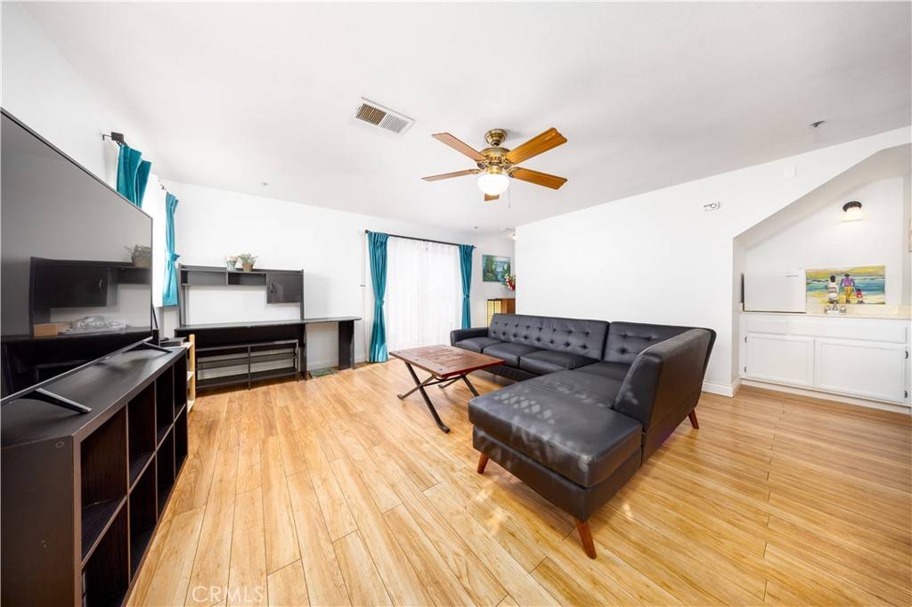 Pomona, CA 91766,1451 S Reservoir #1