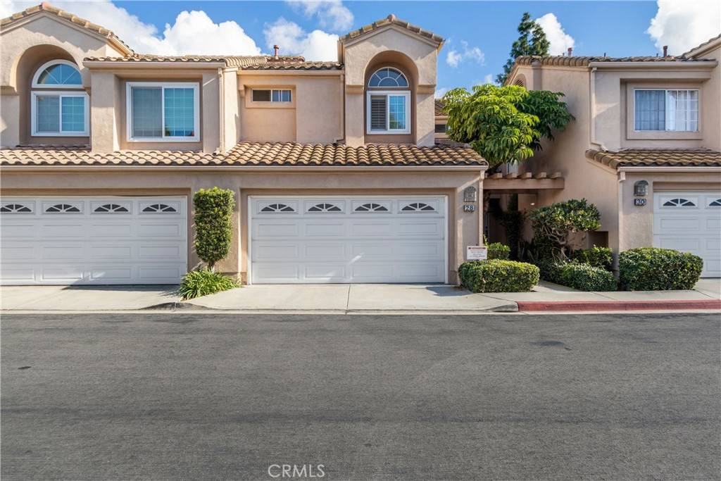 Irvine, CA 92614,28 Almador