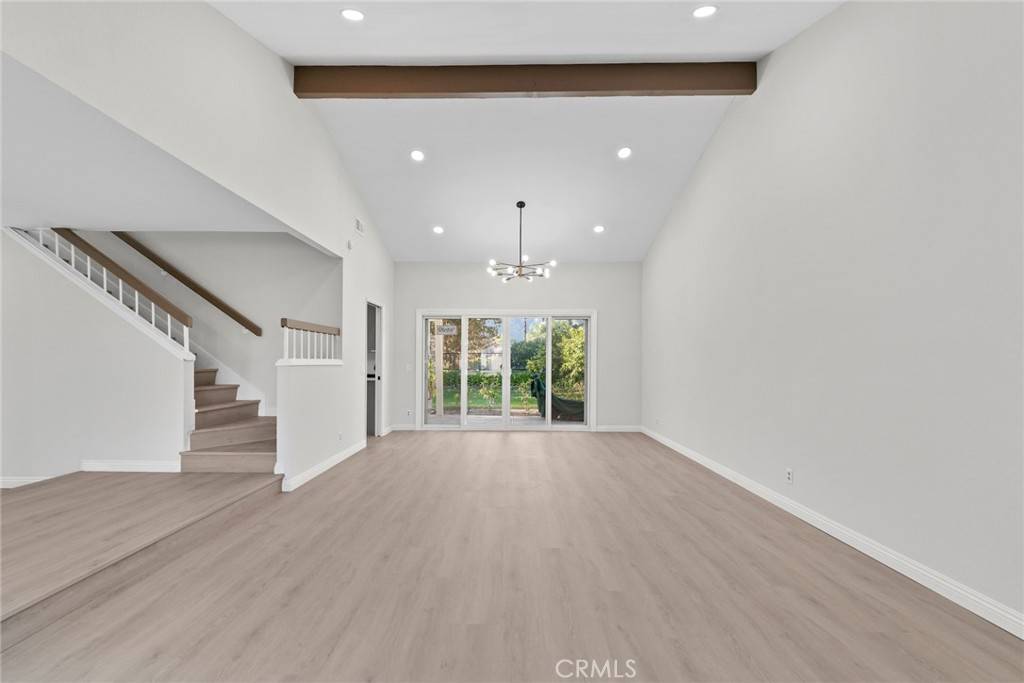 La Verne, CA 91750,6237 Birdie