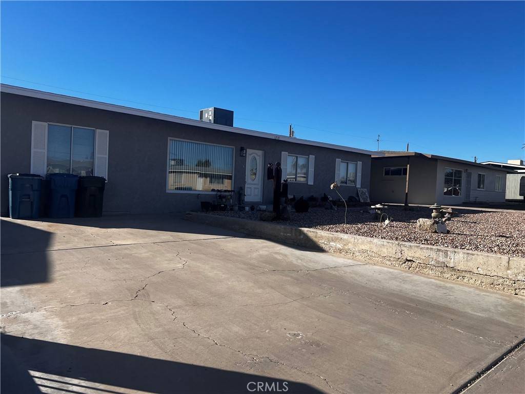 Needles, CA 92363,1910 Luna