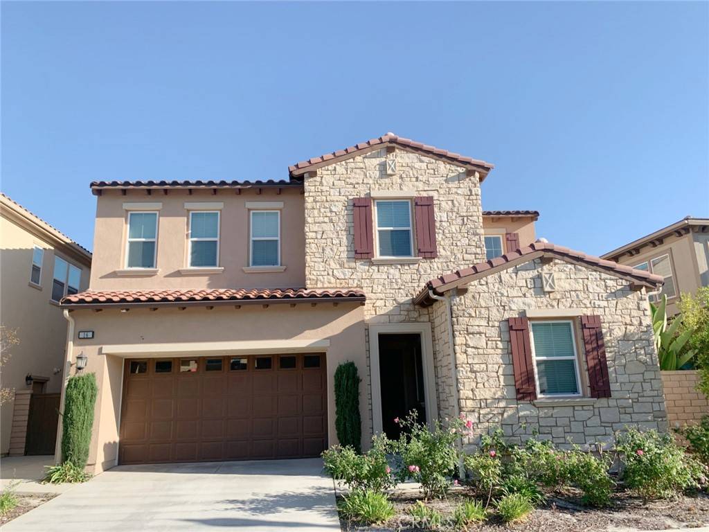 Lake Forest, CA 92630,16 Manzanillo