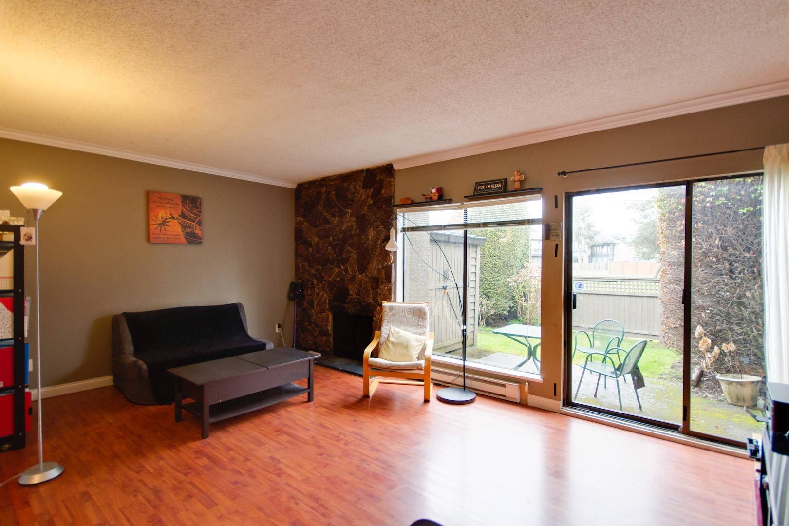 Richmond, BC V7A 1V6,10220 Dunoon DR #73