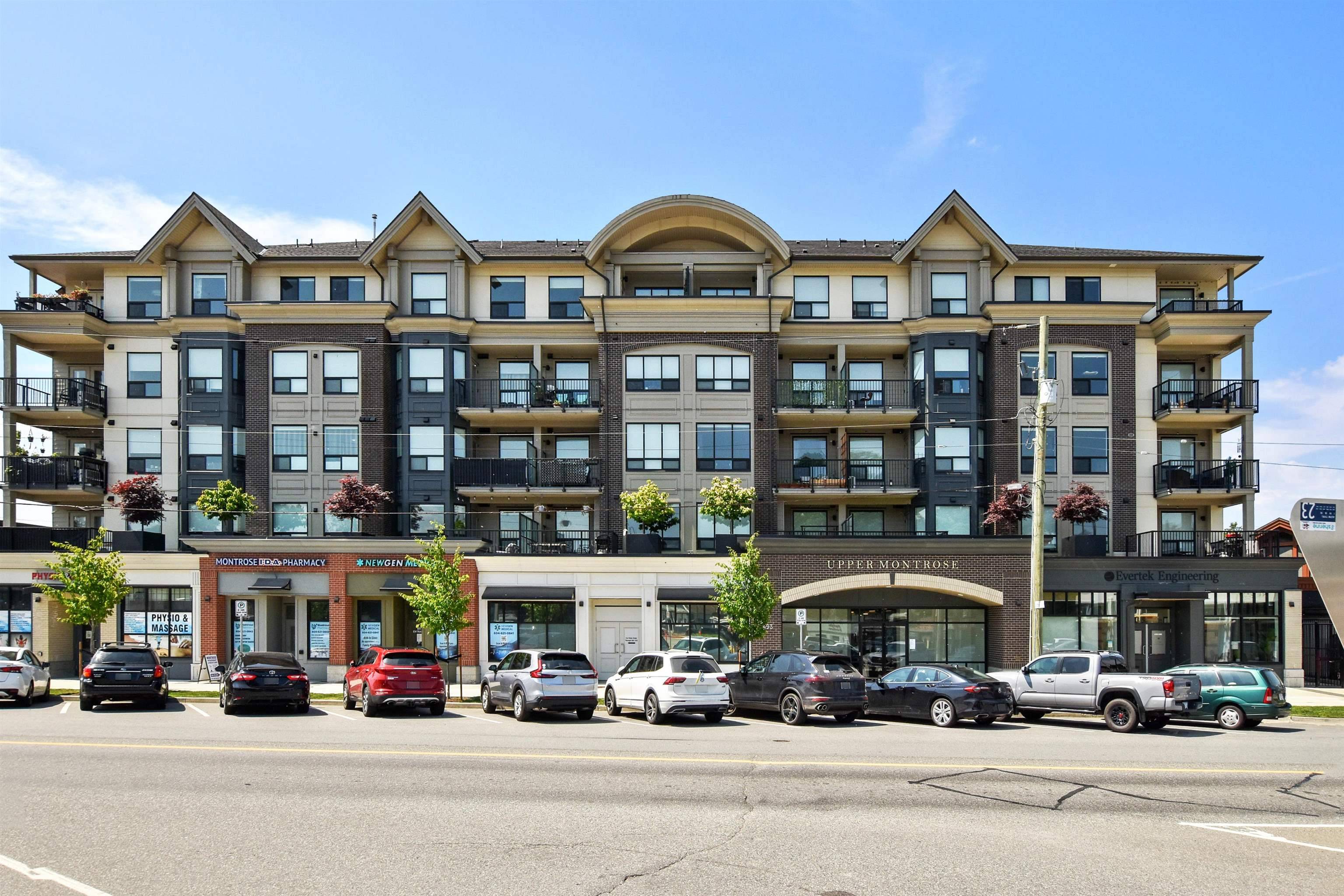 Abbotsford, BC V2S 0L4,2493 Montrose AVE #213