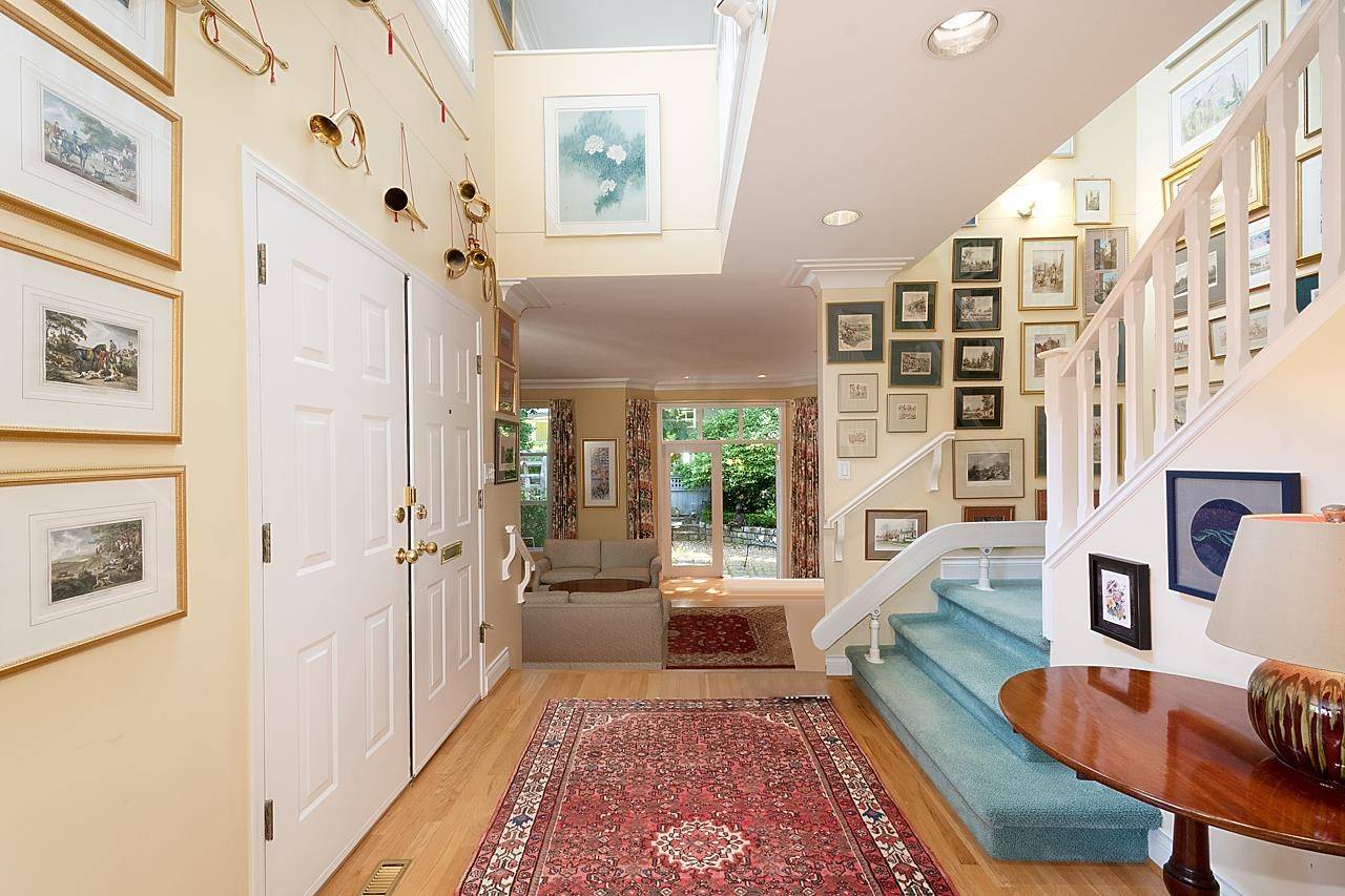 Vancouver, BC V6K 2V9,2285 W 14th AVE