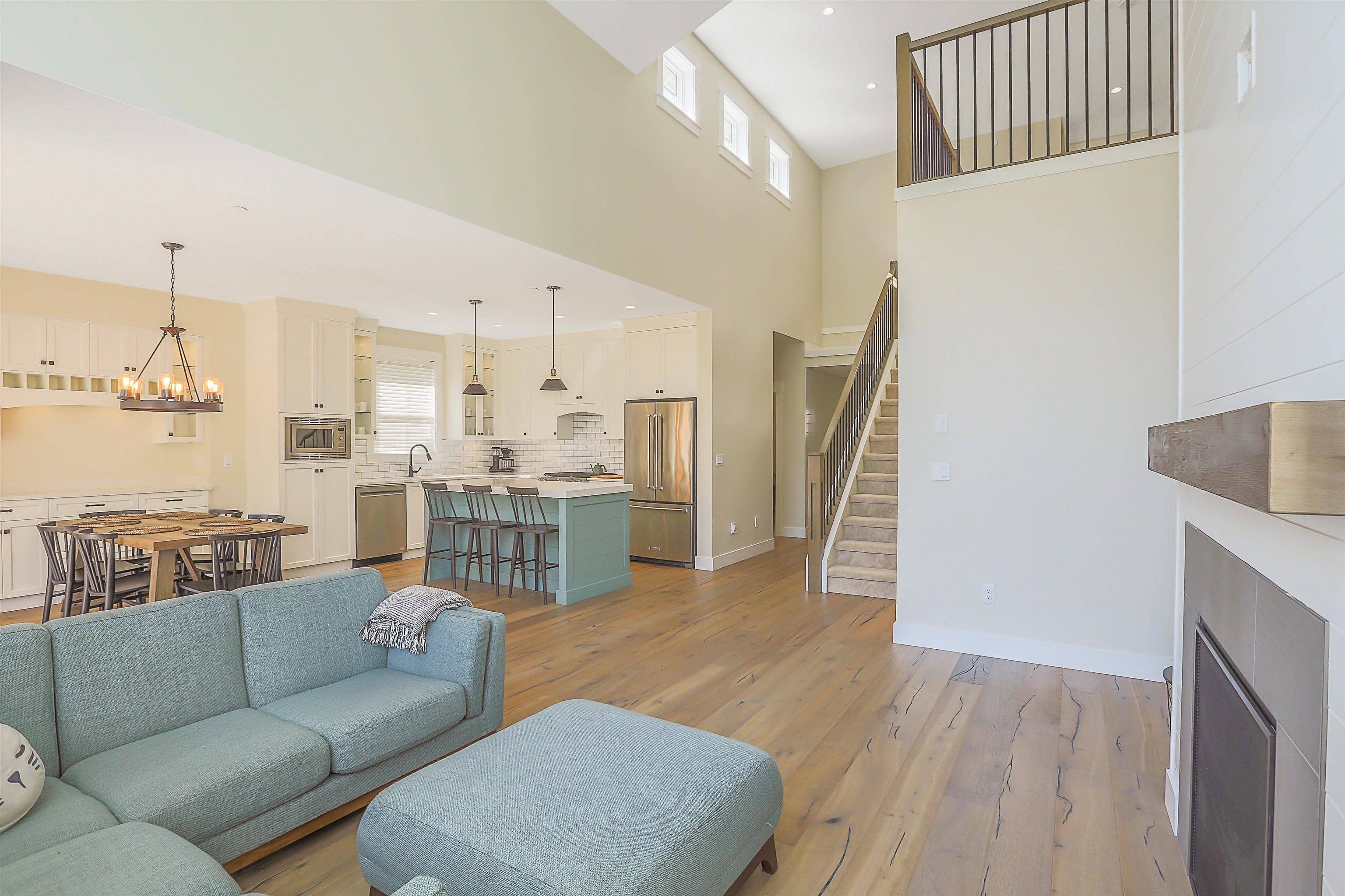 Cultus Lake, BC V2R 4X2,1776 Frosst Creek XING