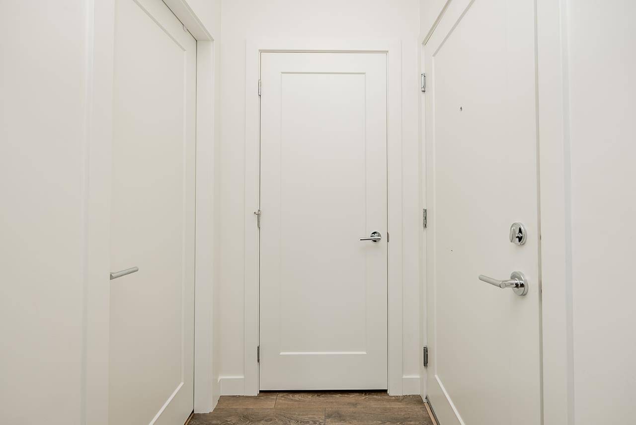 Langley, BC V2Y 0Y5,20829 77a AVE #515