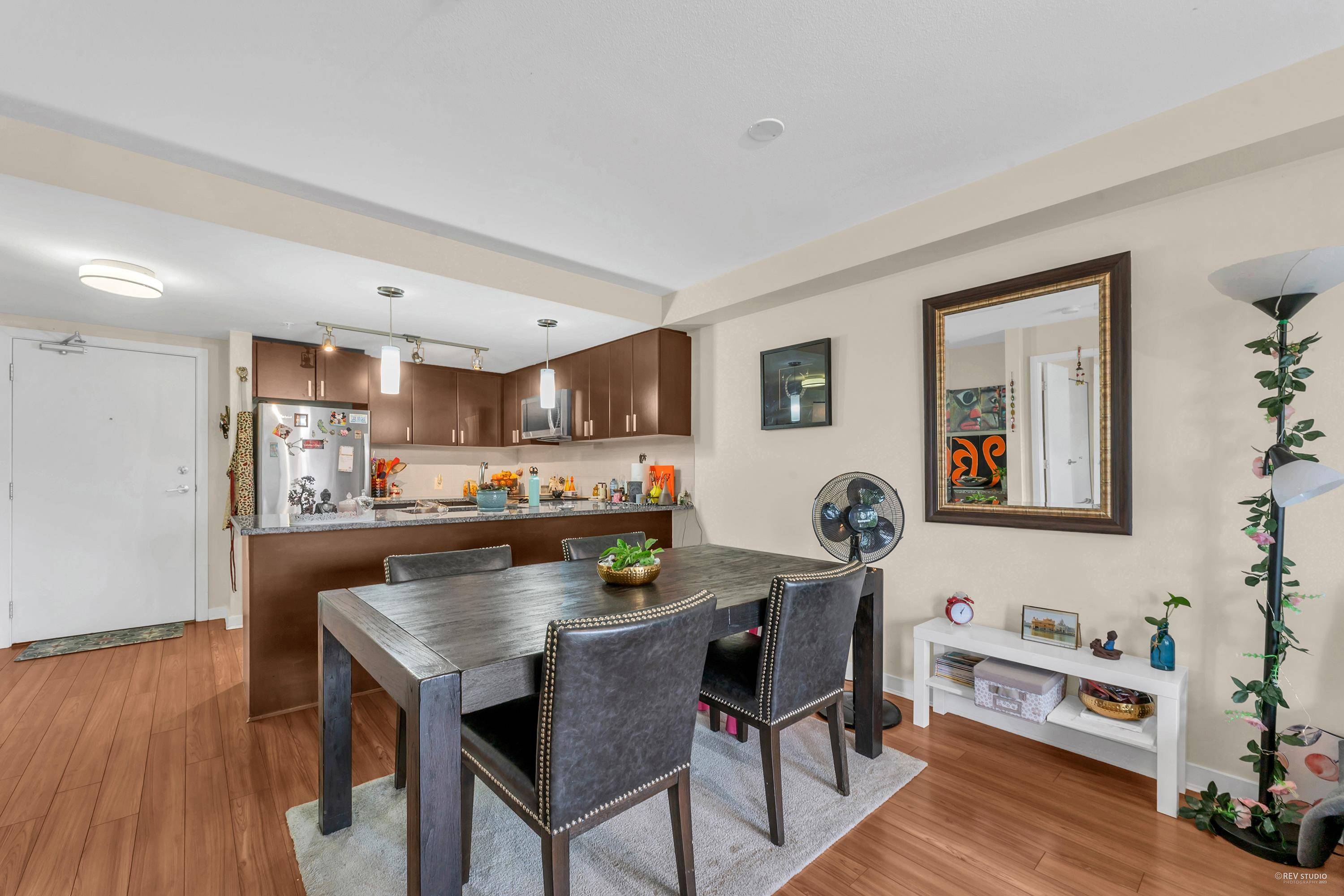 Delta, BC V4C 0C1,7511 120 ST #218