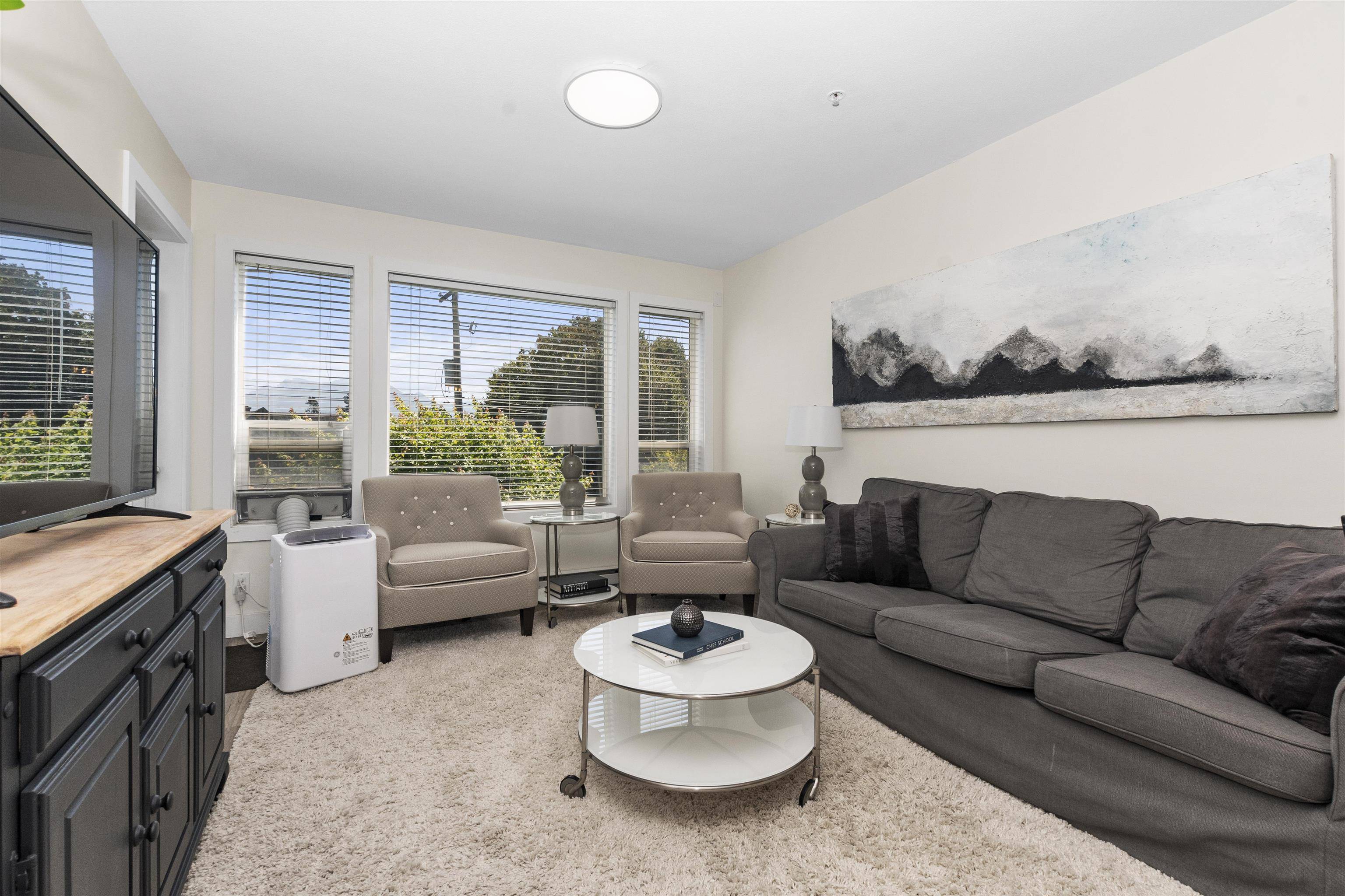 Chilliwack, BC V2P 0B9,46289 Yale RD #317