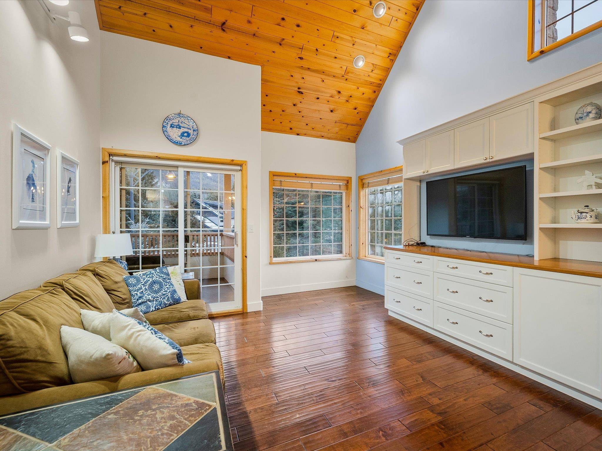 Whistler, BC V8E 0E3,7203 N Fitzsimmons RD