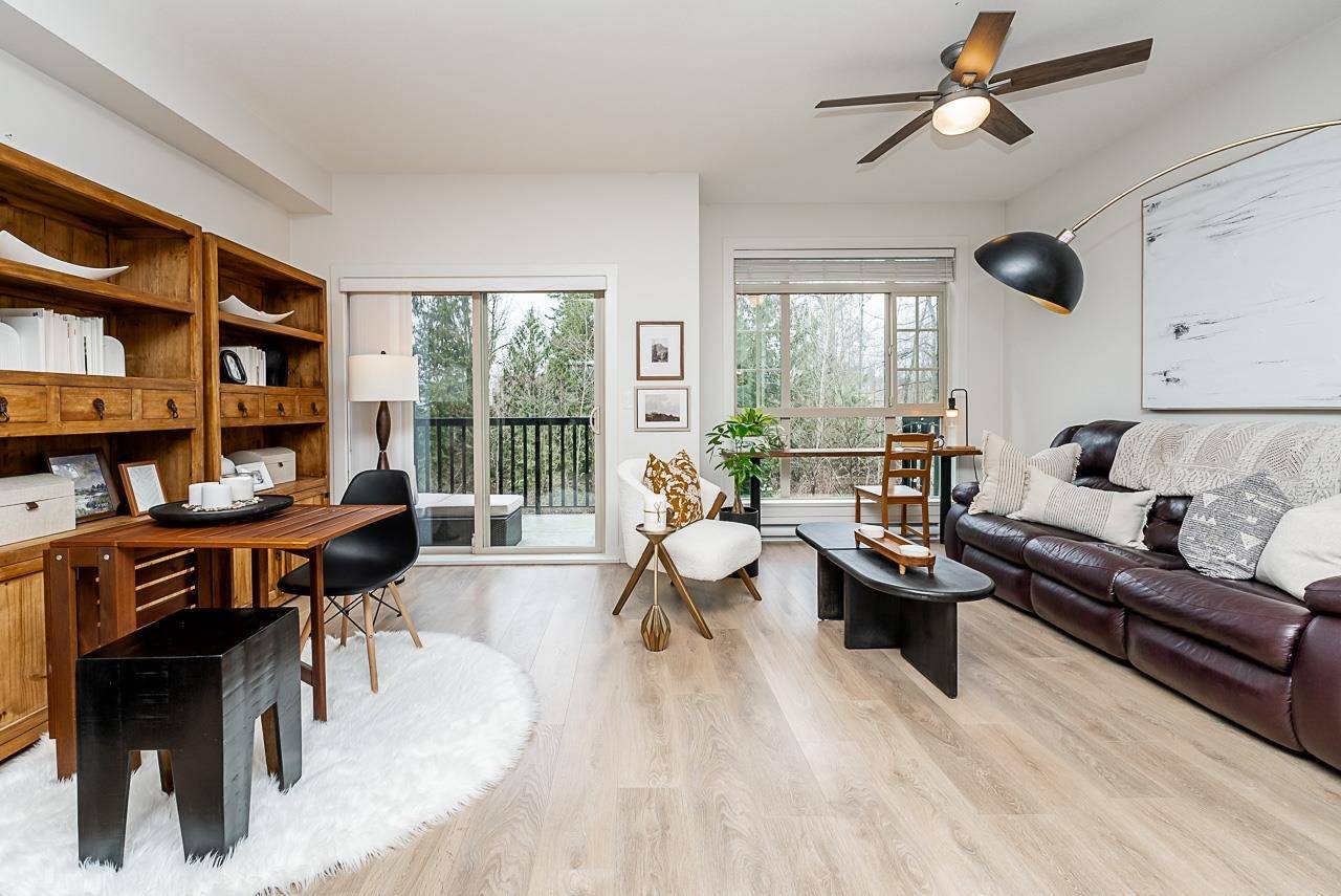 Maple Ridge, BC V2W 0J1,11305 240 ST #107