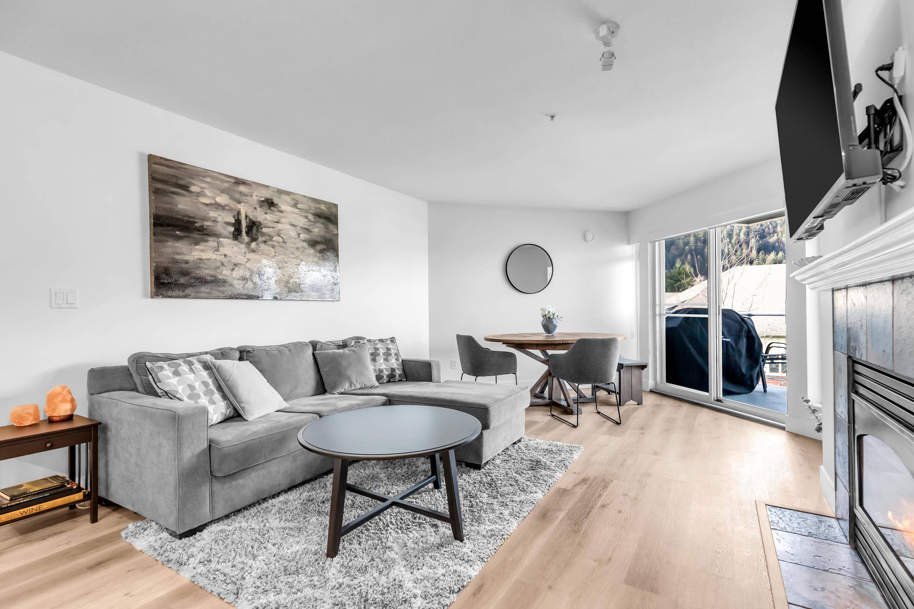 Harrison Hot Springs, BC V0M 1K0,328 Esplanade AVE #205