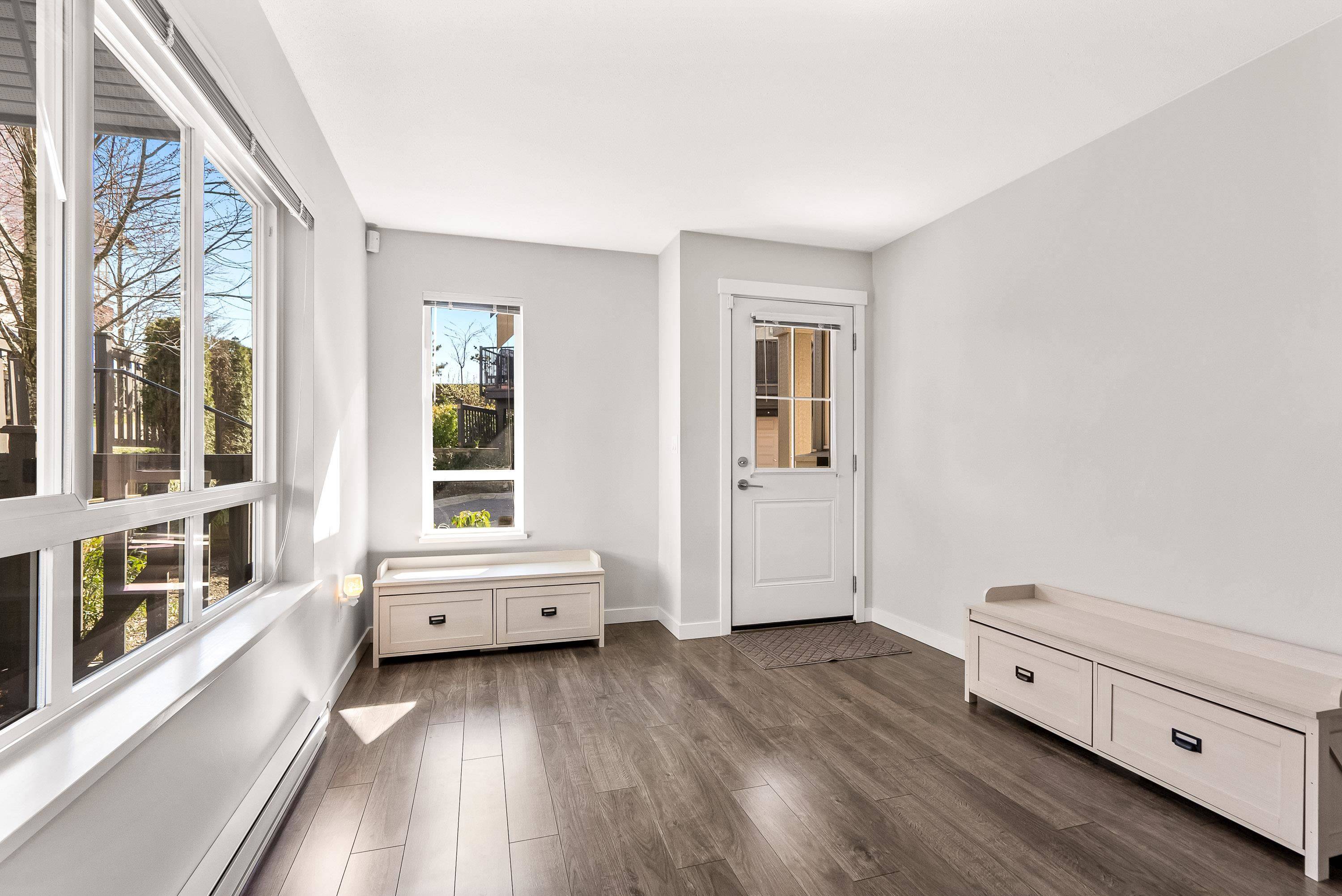 Abbotsford, BC V2T 0H6,30930 Westridge PL #2