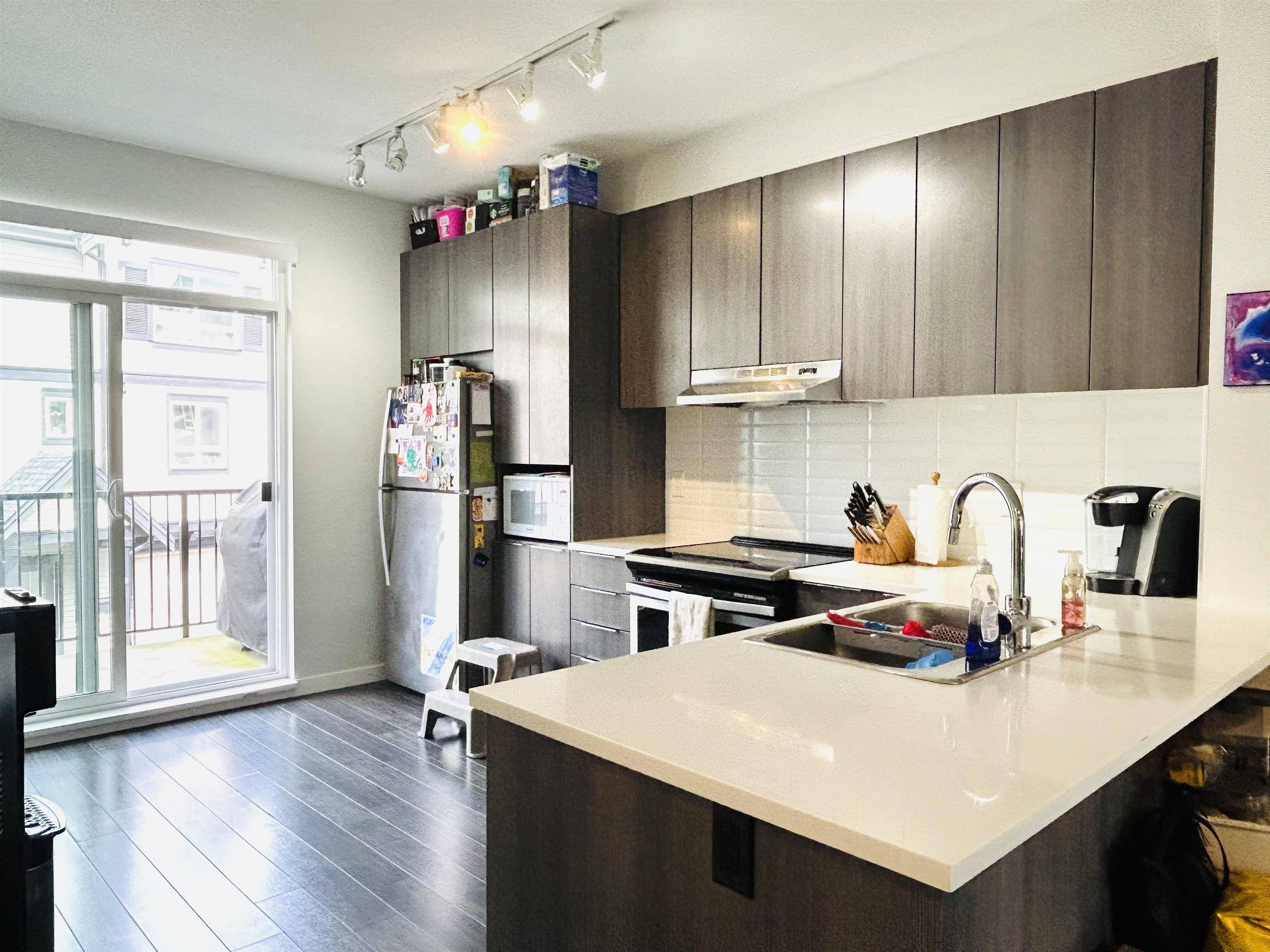 Abbotsford, BC V2T 0H6,30930 Westridge PL #13