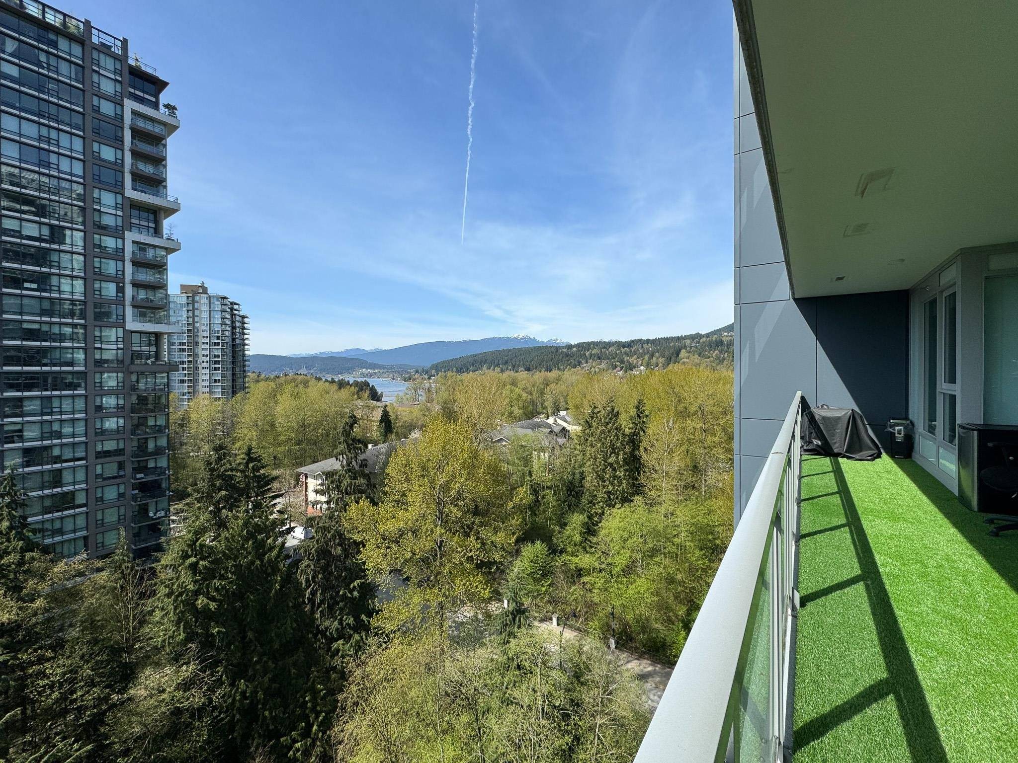 Port Moody, BC V3H 0M3,305 Morrissey RD #1207