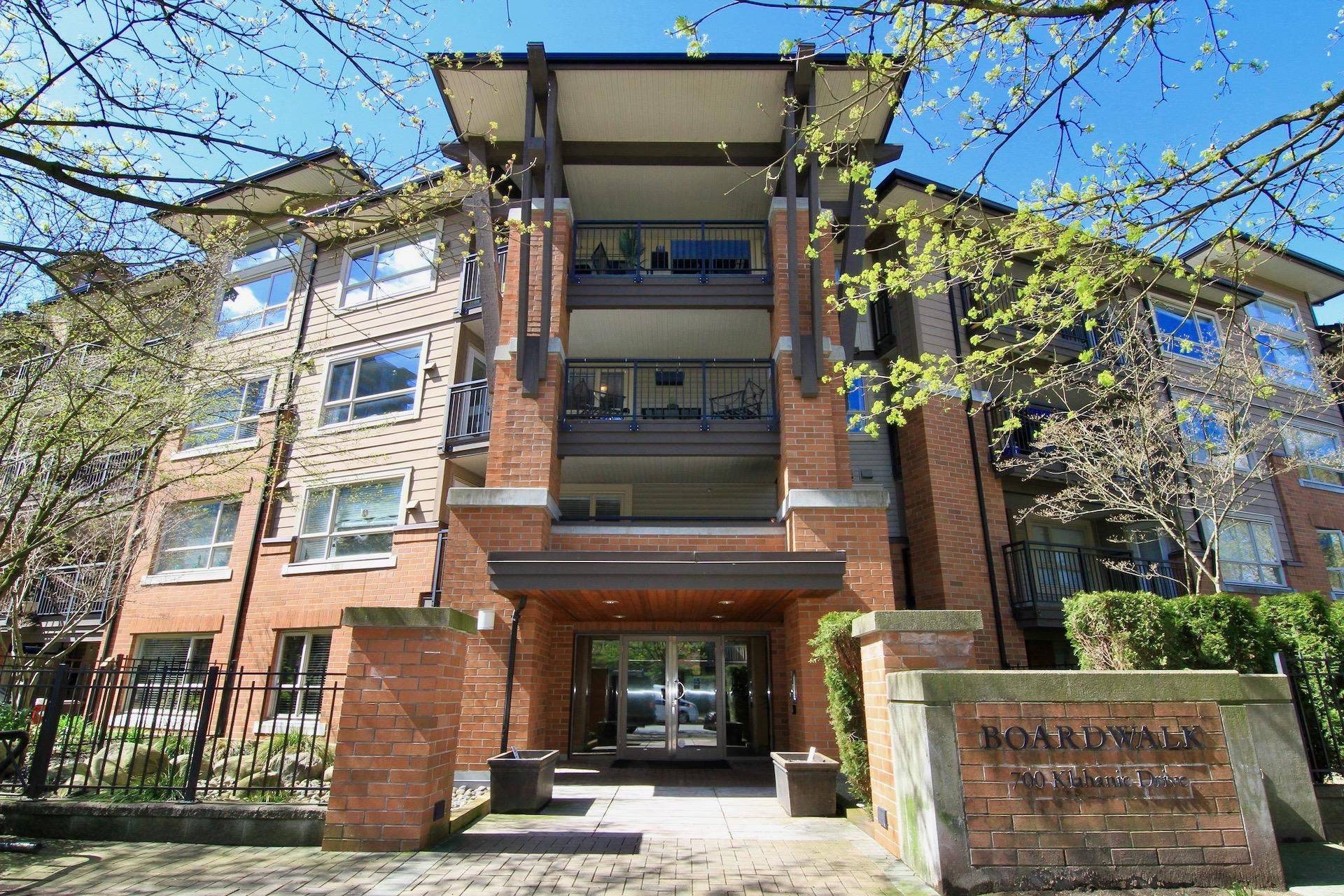Port Moody, BC V3H 5L3,700 Klahanie DR #301