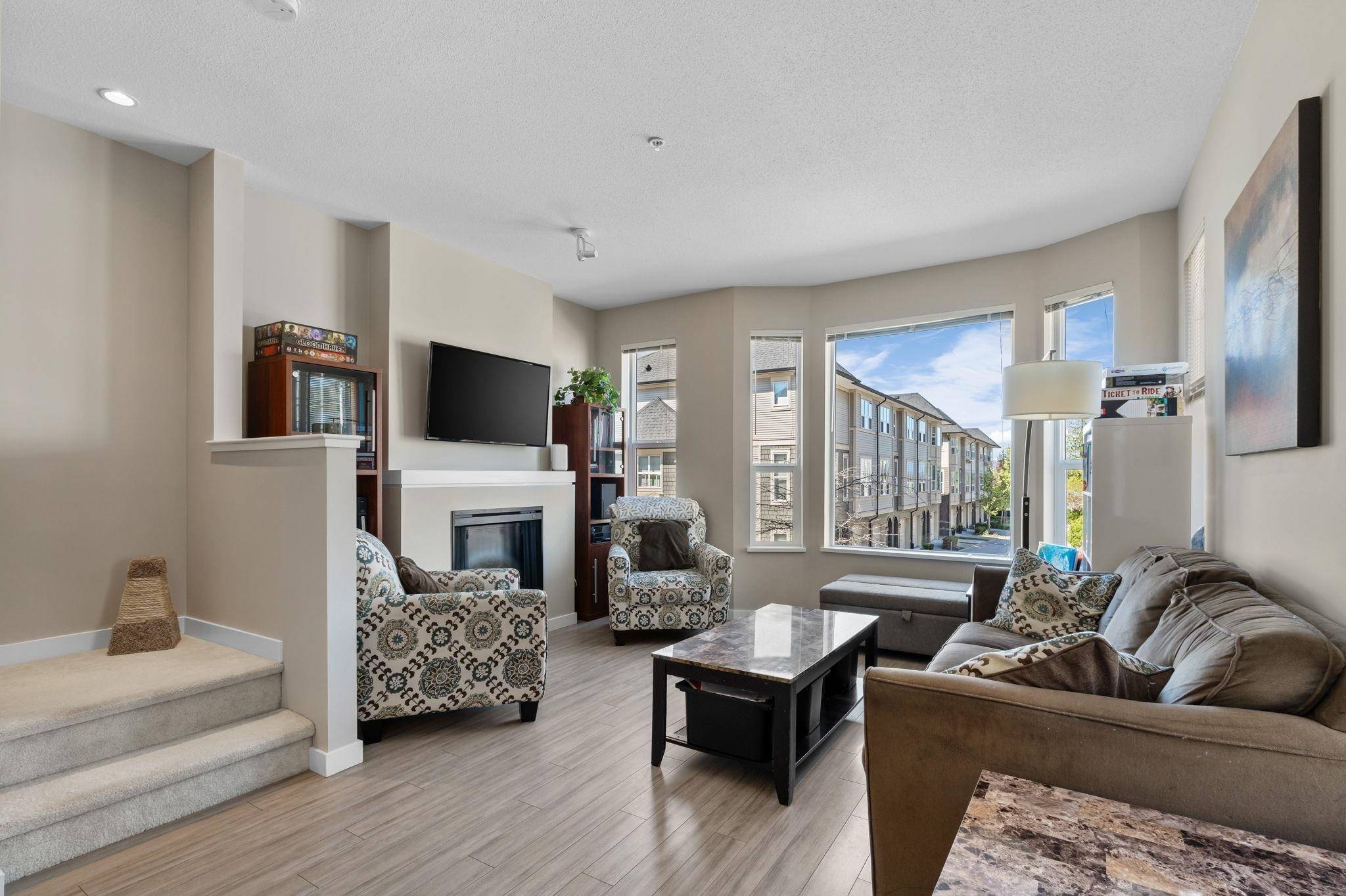 Langley, BC V2Y 0K1,7938 209 ST #131