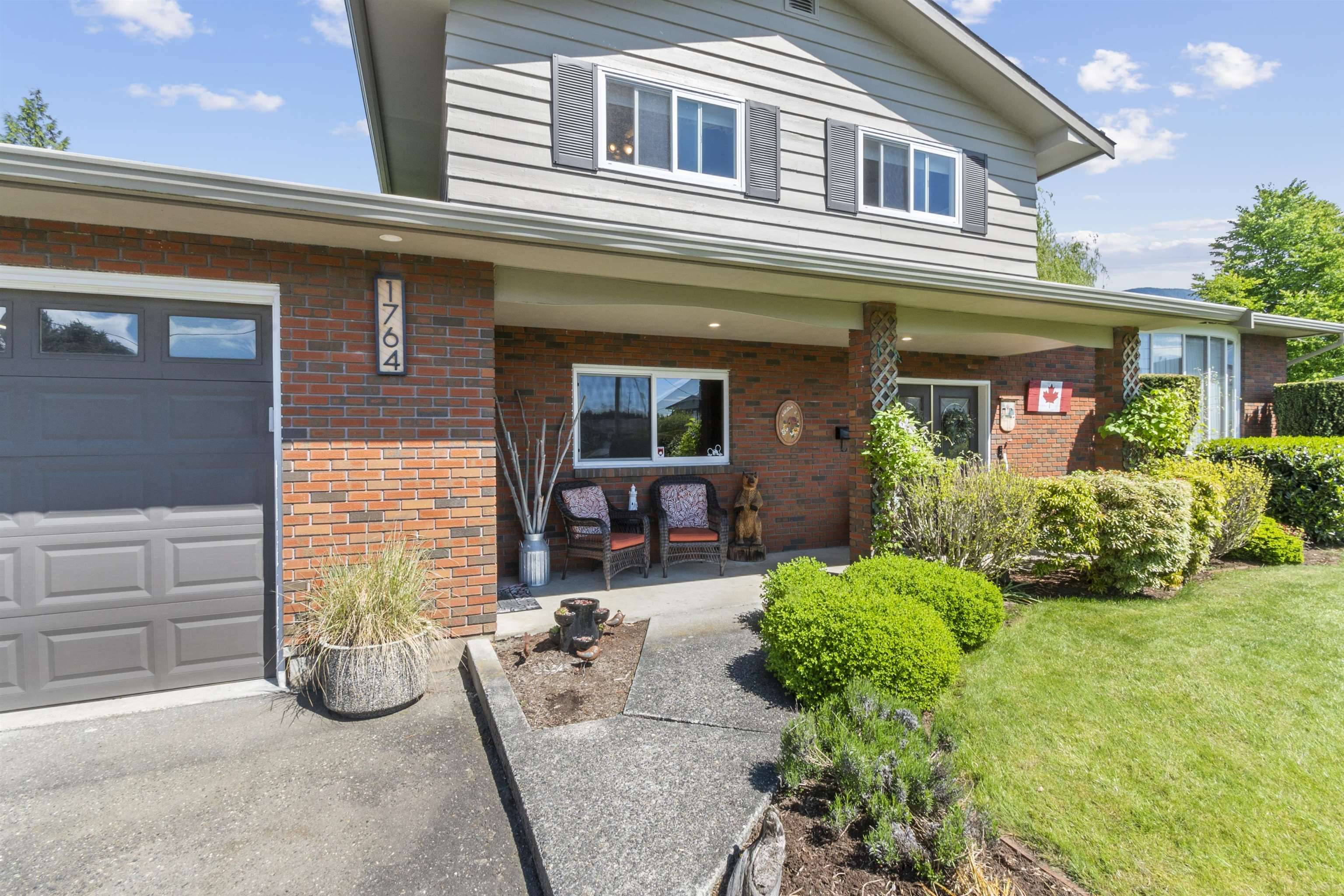 Agassiz, BC V0M 1A2,1764 Cedar PL