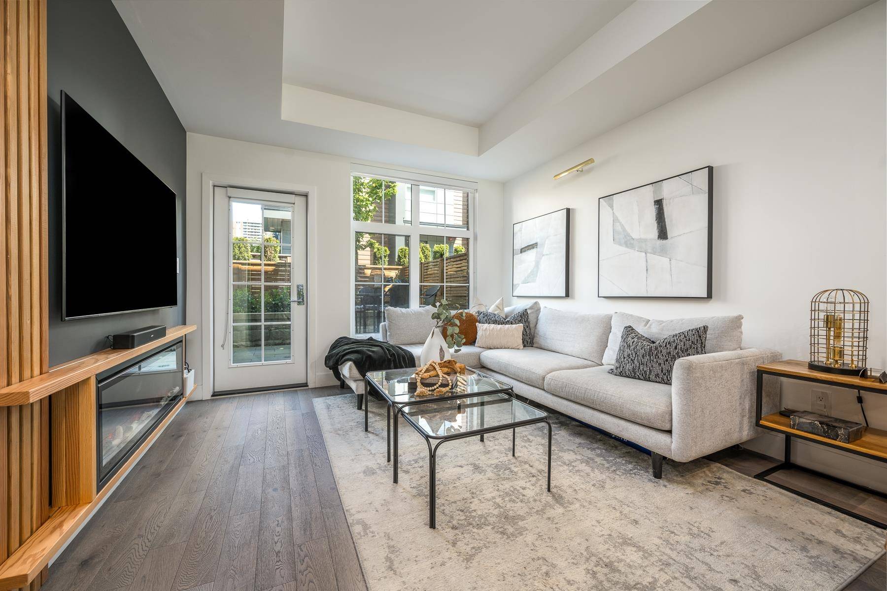 North Vancouver, BC V7P 0C9,2070 Curling RD #137