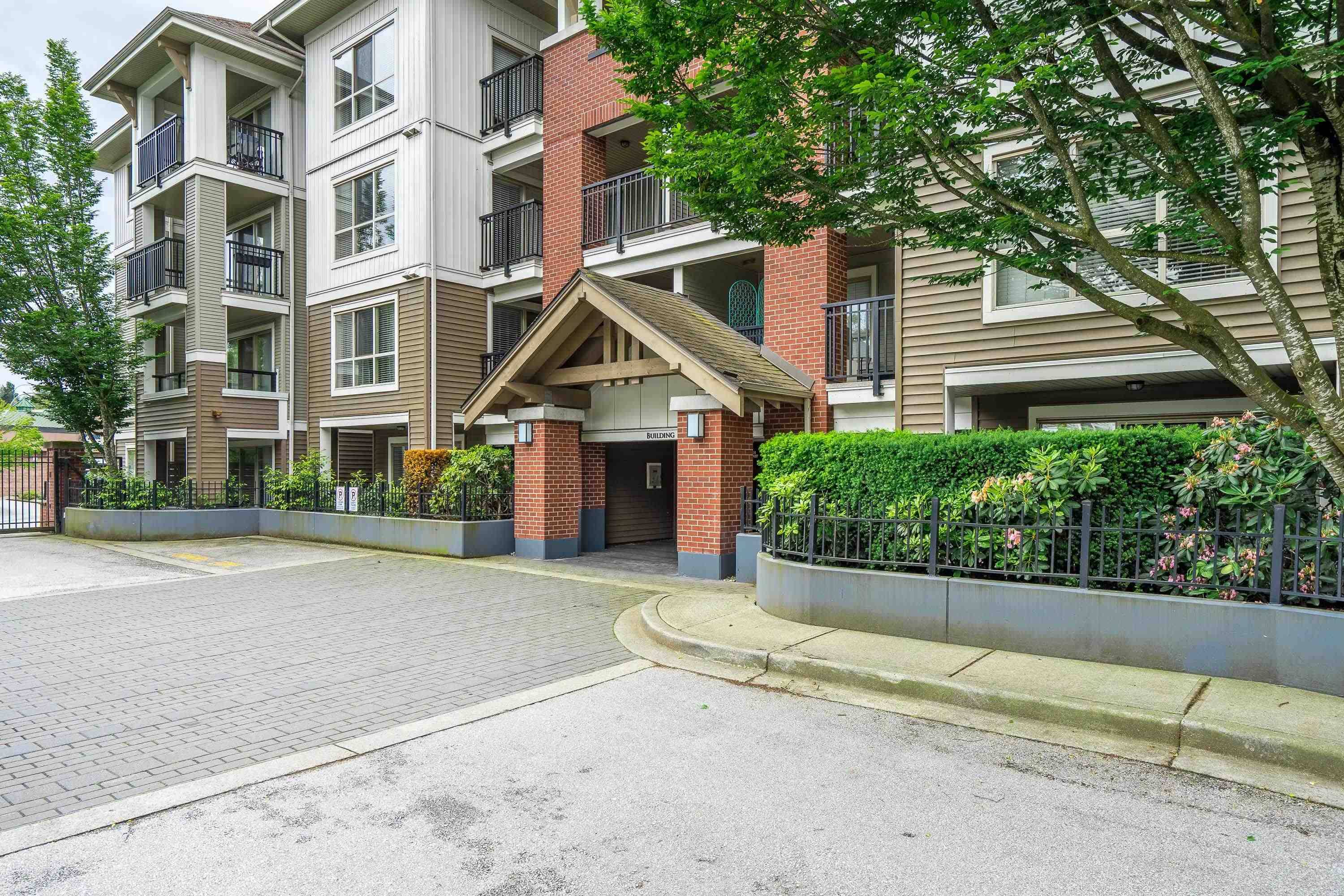 Langley, BC V1M 0B4,8929 202 ST ##B411