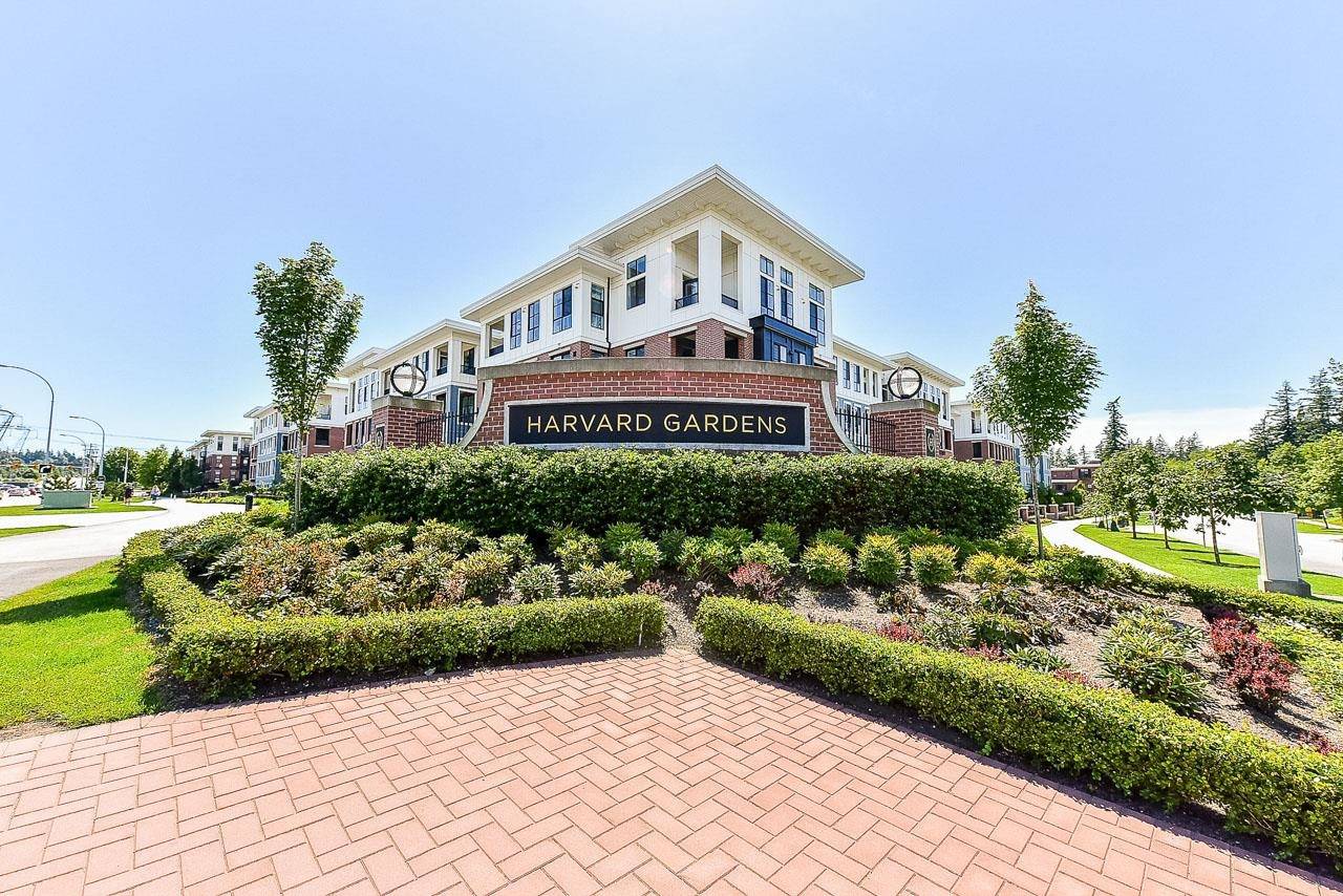 Surrey, BC V3Z 0Y5,15138 34 AVE #332