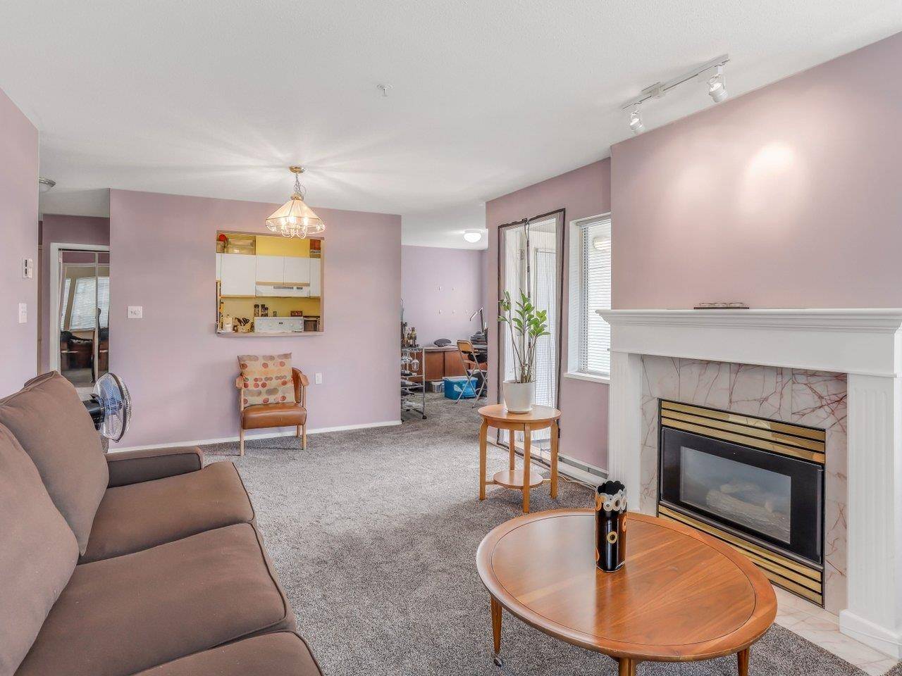 New Westminster, BC V3L 5S7,55 Blackberry DR #302