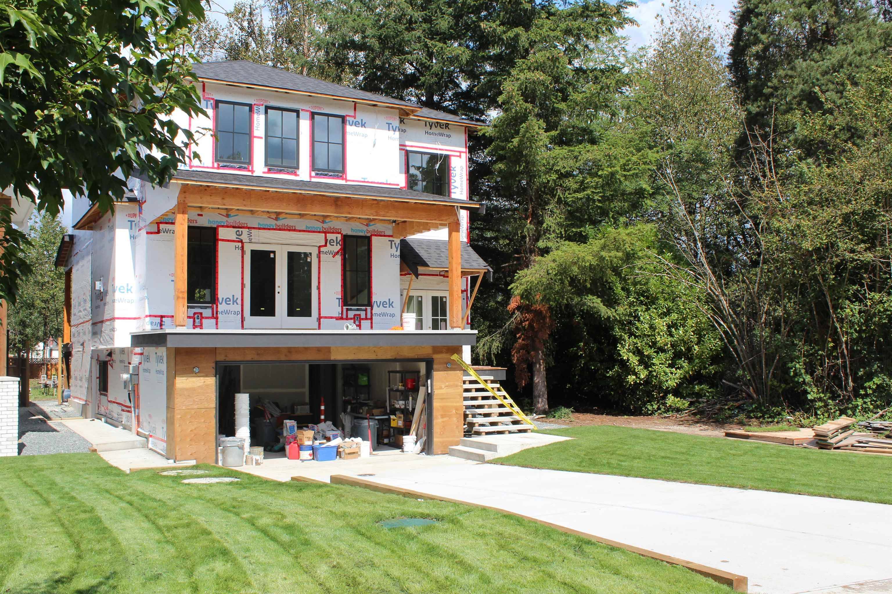 Maple Ridge, BC V2X 1M1,20877 Golf LN