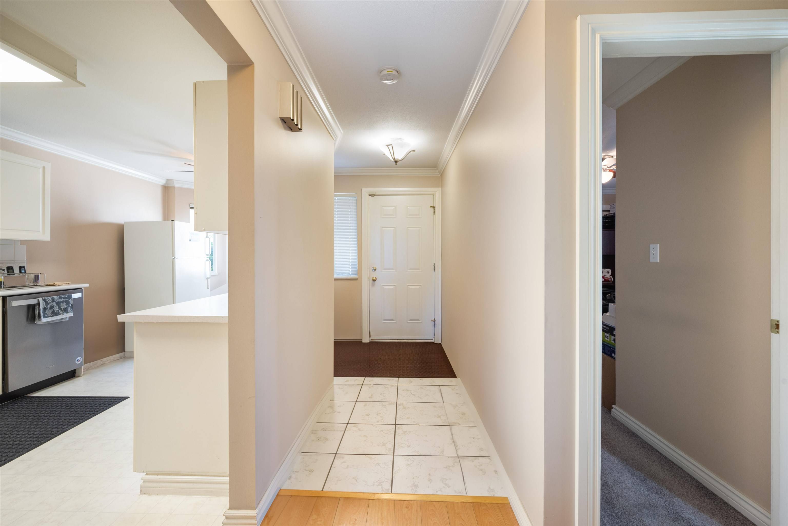 Surrey, BC V3V 5W3,9310 King George BLVD #108