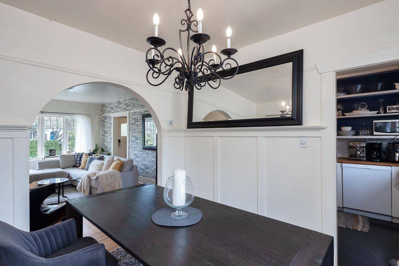 Vancouver, BC V6J 3W4,1325/27 Laburnum ST