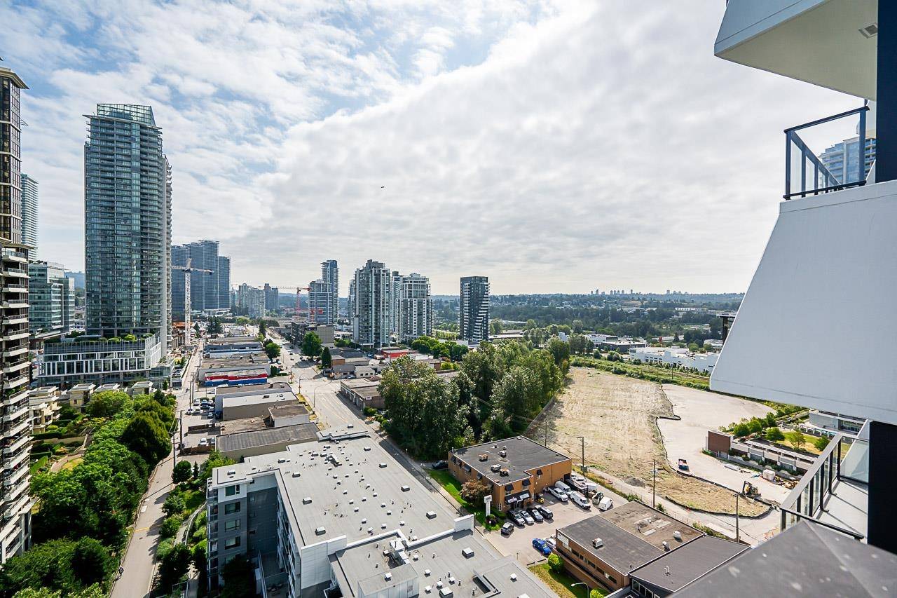 Burnaby, BC V5C 0N4,2181 Madison AVE #1706