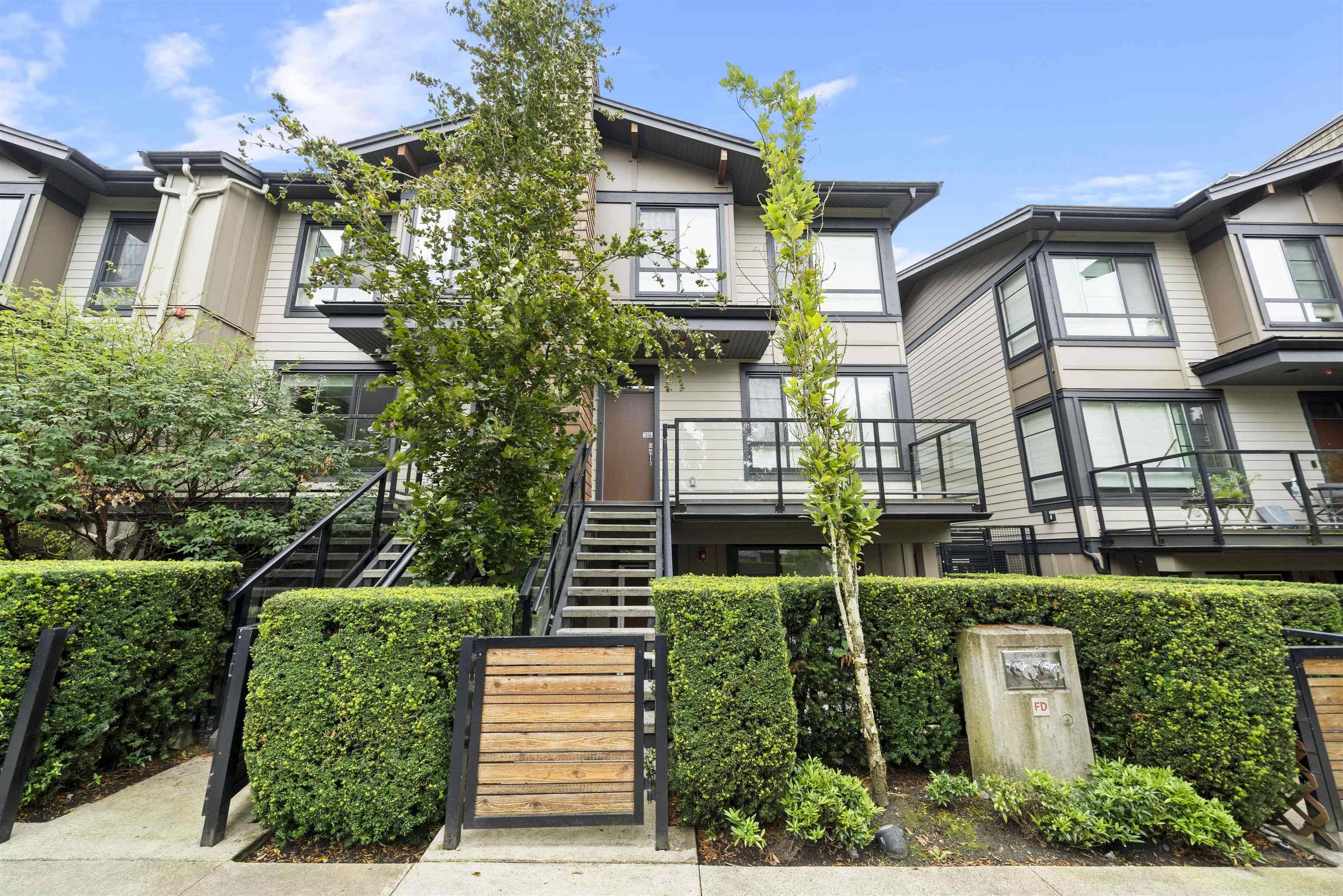 Burnaby, BC V5H 0E6,3728 Thurston ST #38