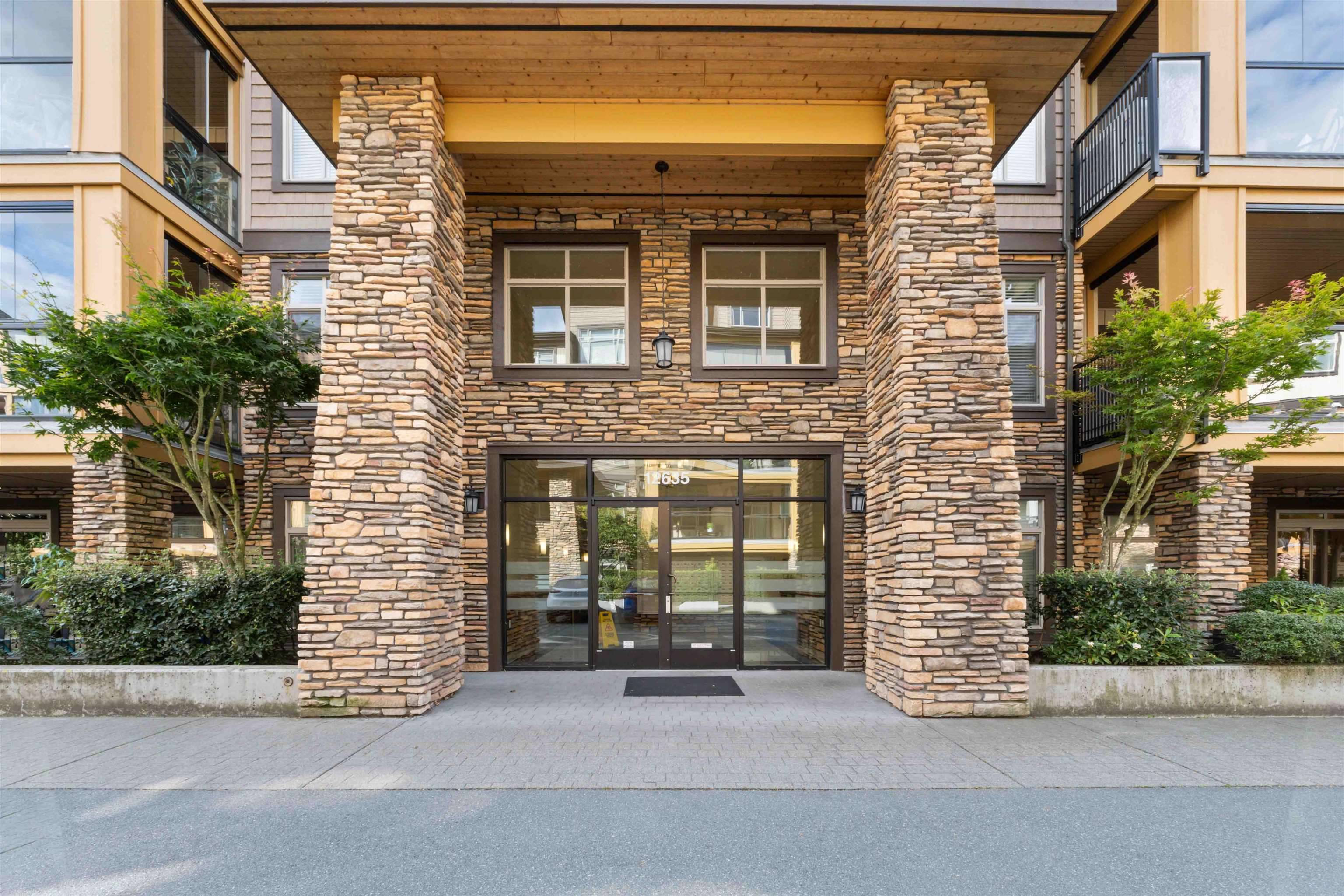 Pitt Meadows, BC V3Y 0E8,12635 190a ST #209