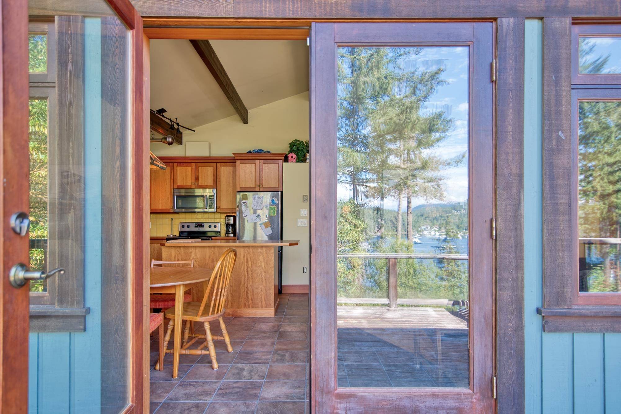 Madeira Park, BC V0N 1S1,12685 Sunshine Coast HWY