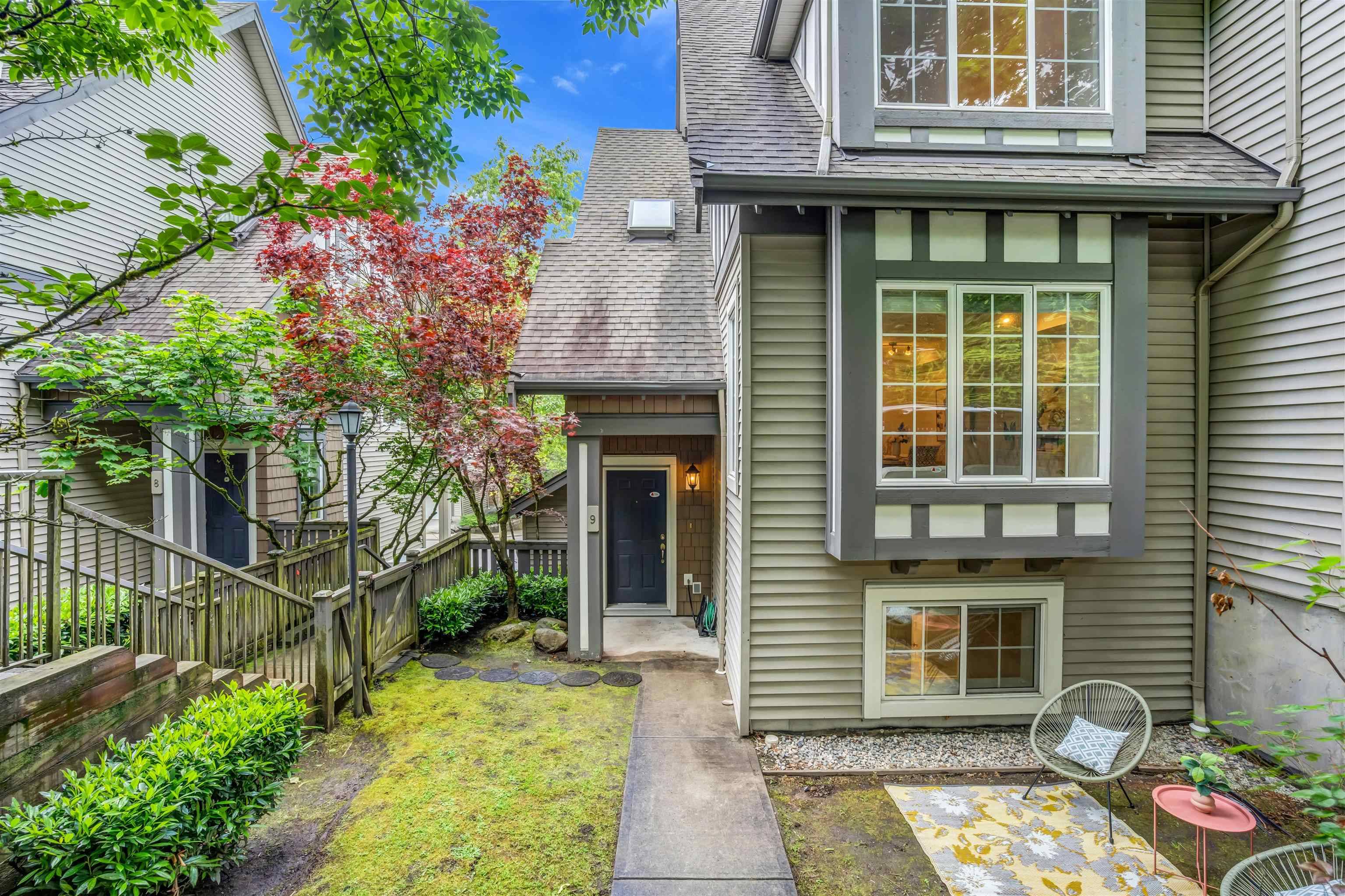 Burnaby, BC V3N 5C1,8533 Cumberland PL #9